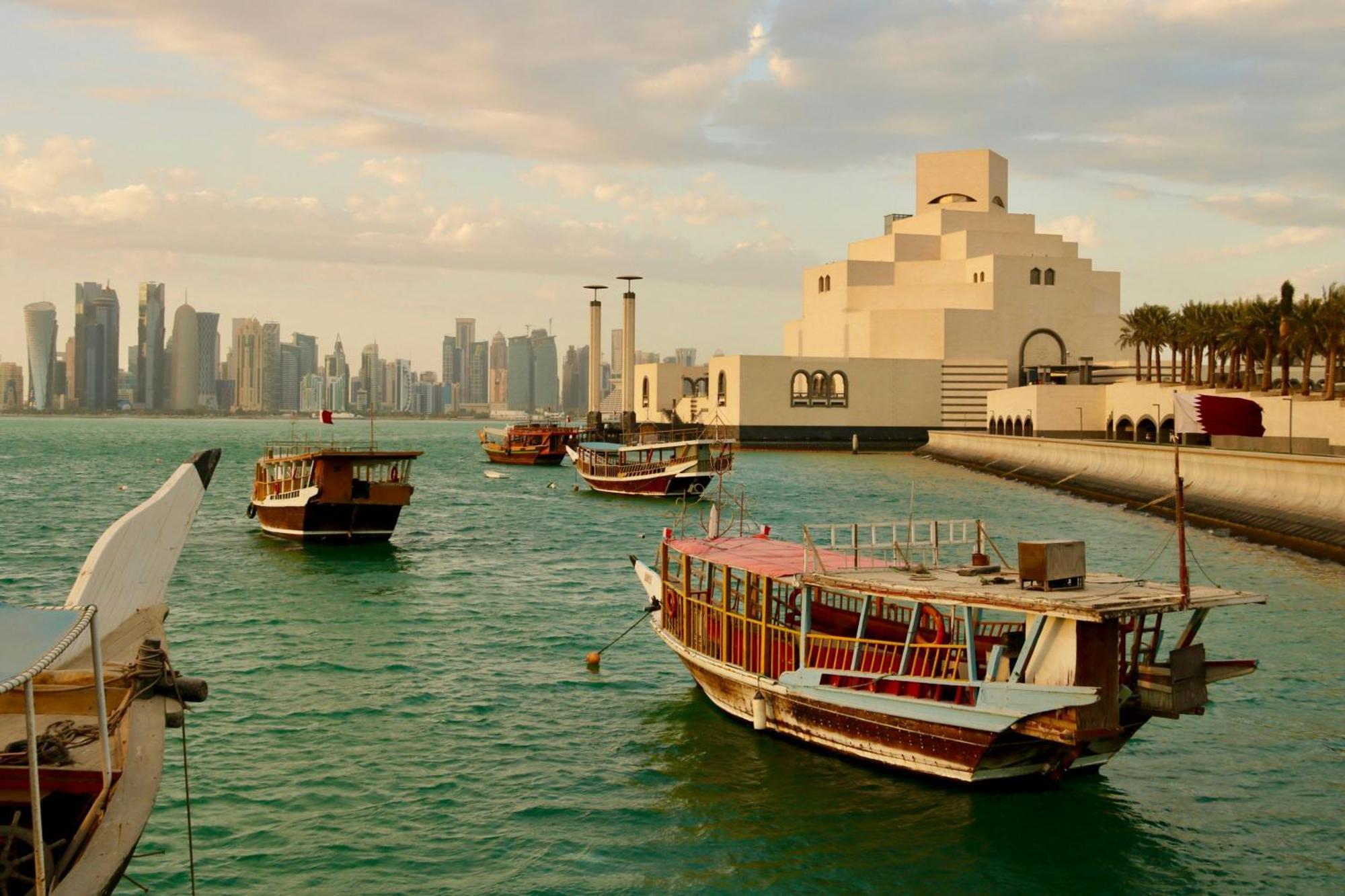 Saraya Palace Hotel Doha Buitenkant foto
